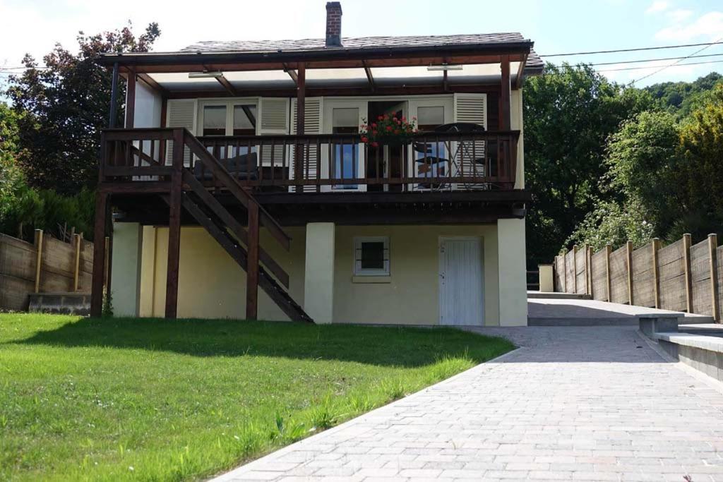 Hastiere-par-dela Le Chalet De Hermeton מראה חיצוני תמונה